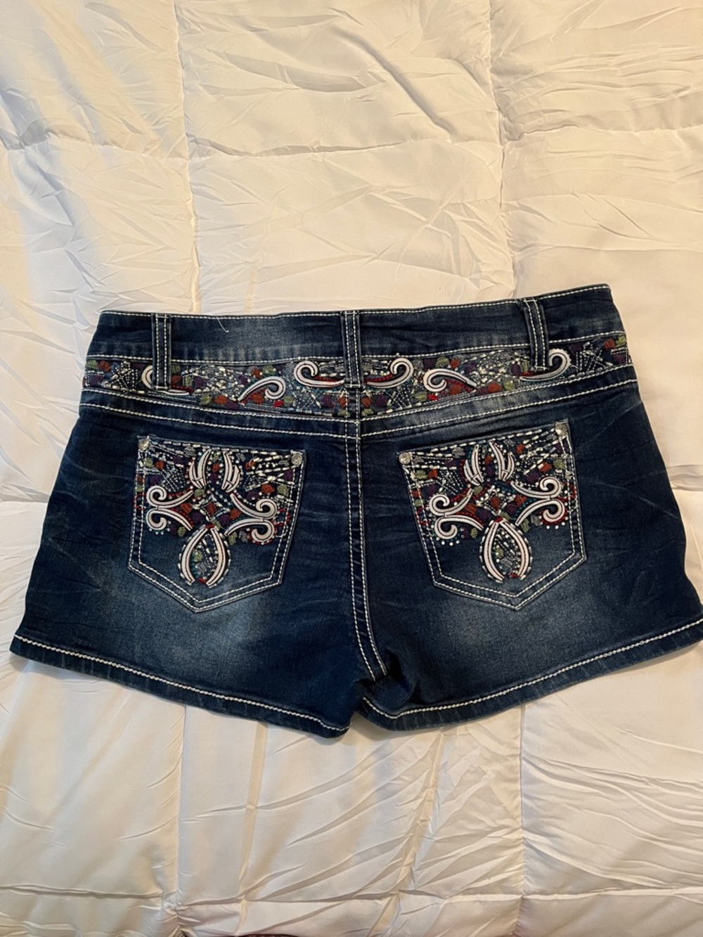 Rue21 Dark Blue Denim Shorts with Colorful Pocket Embroidery SZ  11/12